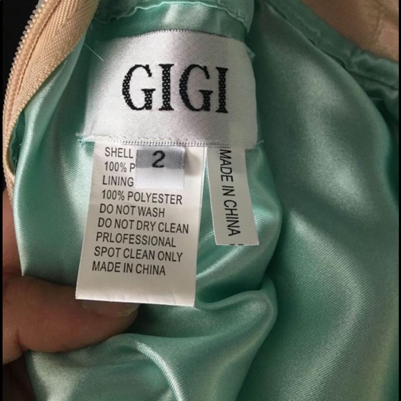 Prom/grad dress - Picture 3 of 5